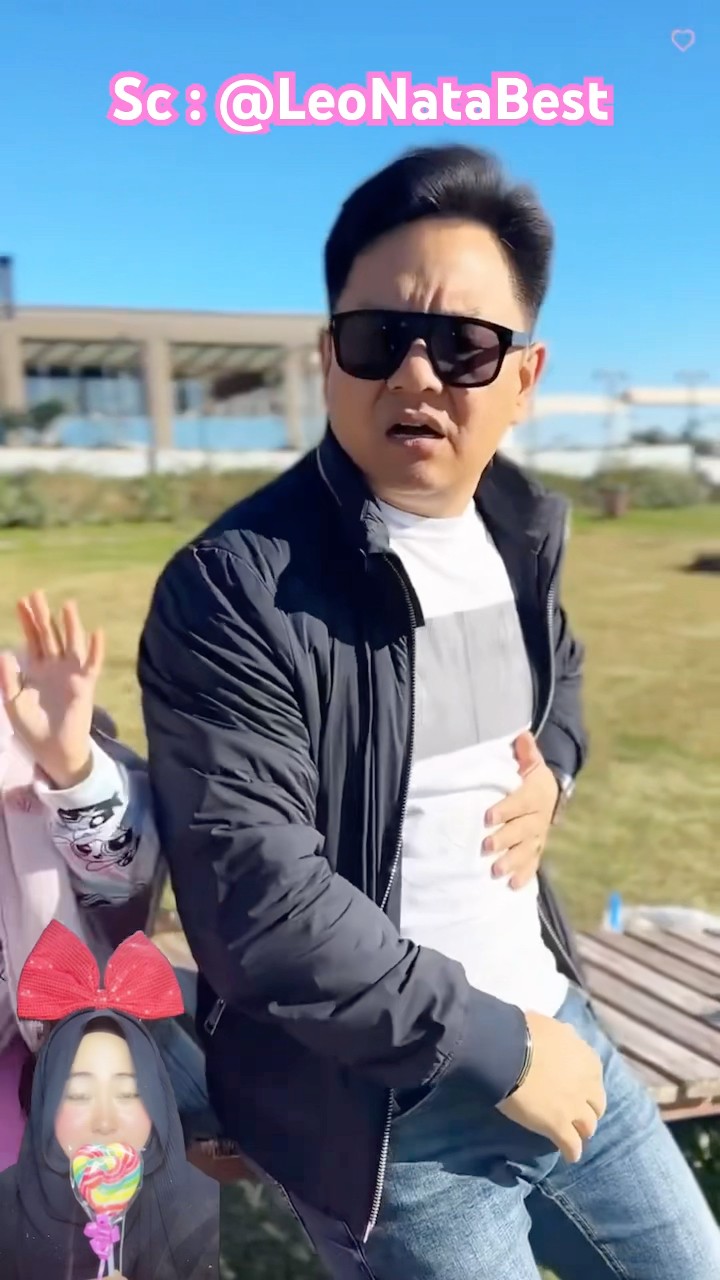 PAPA KENAPA YA KOQ PUCAT GITU⁉️ ehh ternyata Papa ingin Kentut ?