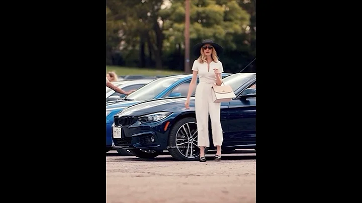 Ginny is embarrassed by her OWN MOM…😩😳 // Ginny & Georgia #shorts