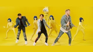 FANTASY (feat. Amber Liu) by SUPERFRUIT chords