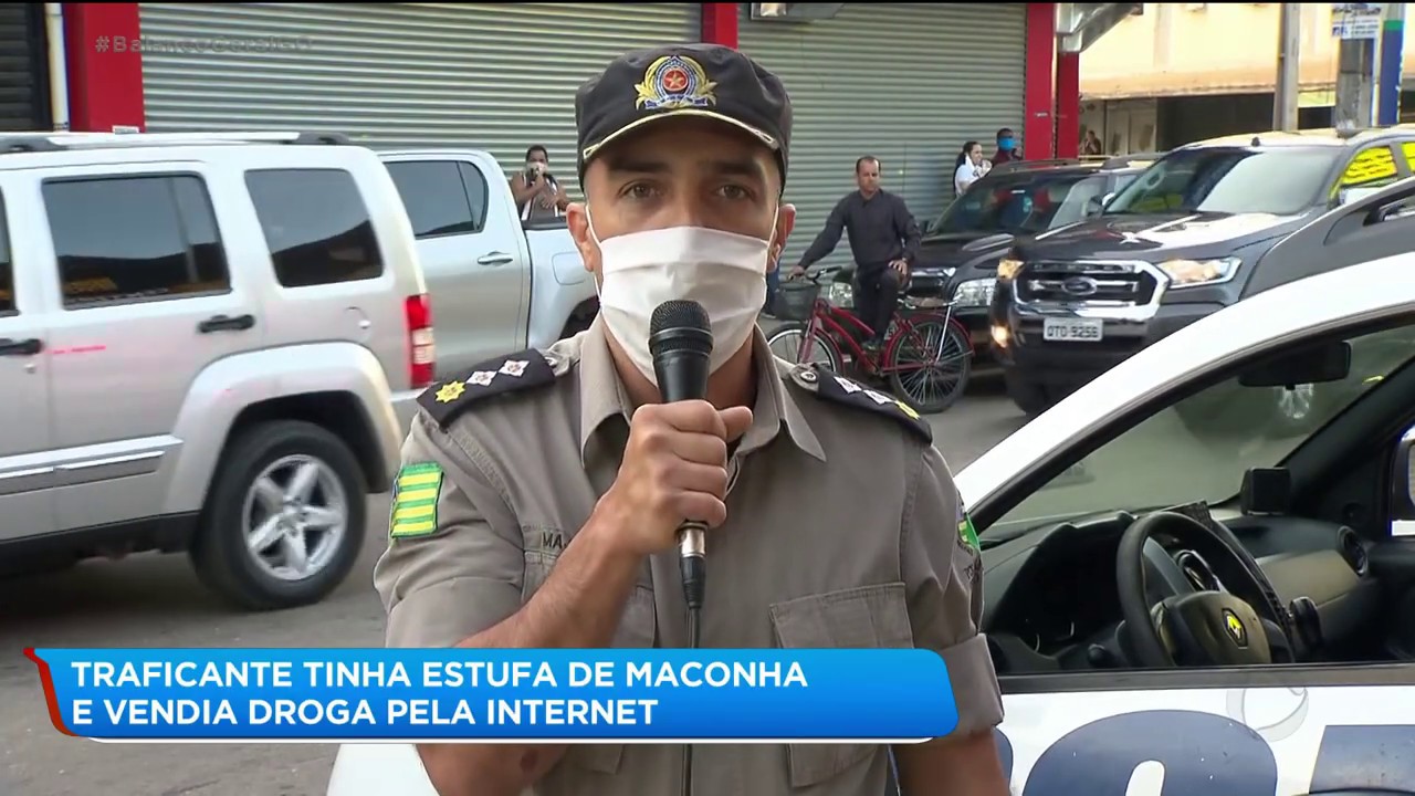 TRAFICANTE TINHA ESTUFA DE MACONHA E VENDIA DROGA PELA INTERNET