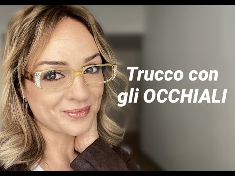 Video: Viso tondo: acconciature, gioielli, trucco e occhiali