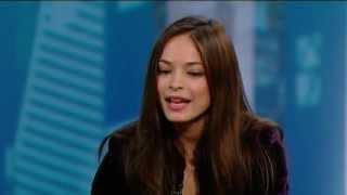 Kristin Kreuk on Matt Damon: 'He May Have Bit Me'