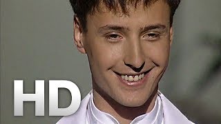 ＶＩＴＡＳ 🎵🎤 Smile / Улыбнись 【HD • Moscow • 2003】 Resimi