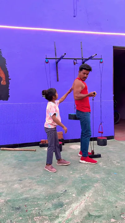 Aese kon karta hai ??? #shortvideo #funnyvideo