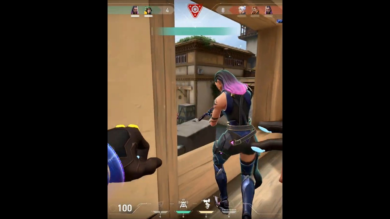 Baiting random teammate for fun 🤣 