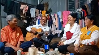 Download Lagu Adoh Tơlơi Jrai - (Ayong plun) Hang (Amí Niên) Plei Sơr ia Hlôp || Jock siu. MP3