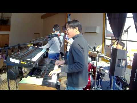 Piano man ( Billy Joel ) live cover version by young boys