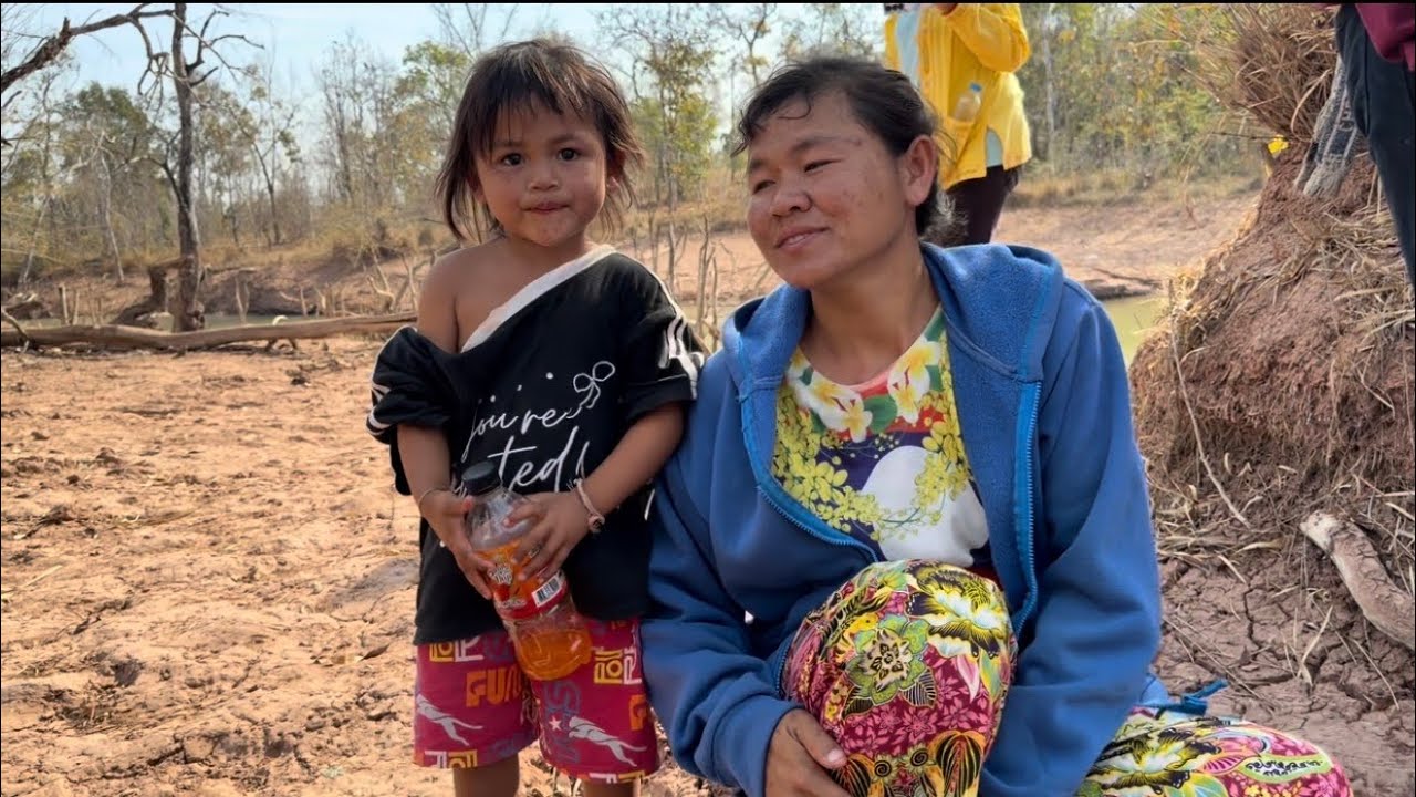 เอเชียน้อย.พ่อแม่ลูก 8.พามาดูที่นา ใครที่บอกให้เขาปลูกลองมาปลูกเองดูนะ