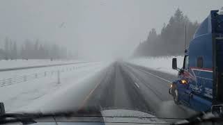 Trucking Eastbound and Down I-84.. How to Use Google Maps For Snowy Roads!!