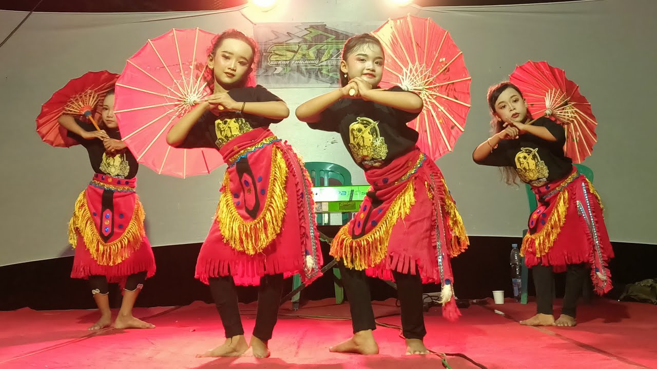 Performa Dadakan | Tari Payung Geal-Geol