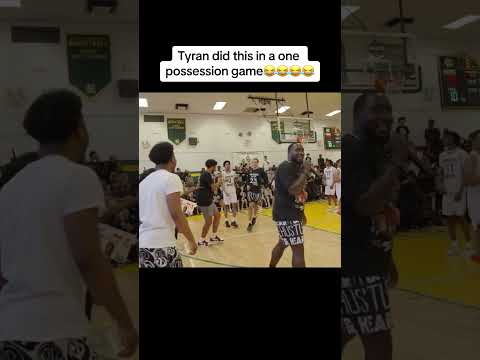 Self Lob doe … 😬🤣 #funny #fyp #dunk