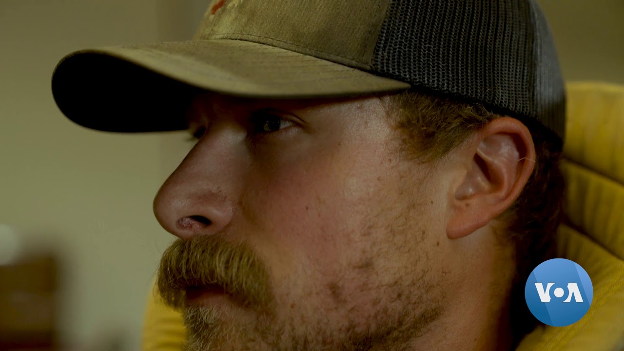 Parachuting Into Wildfire: What It's Like to Be a Smokejumper