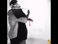 اشتاق انا روحك لما كون اانا قاعد يمك 