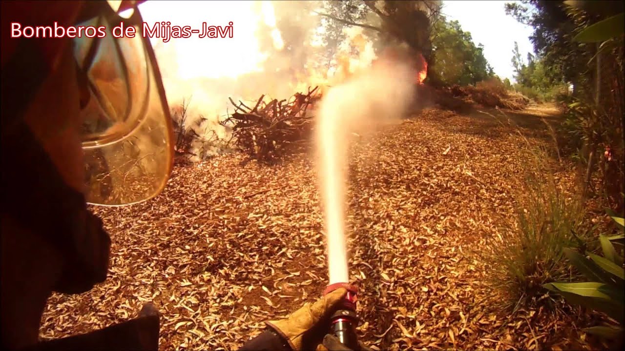 BOMBEROS MIJAS-Incendio Junto Campo de Golf.