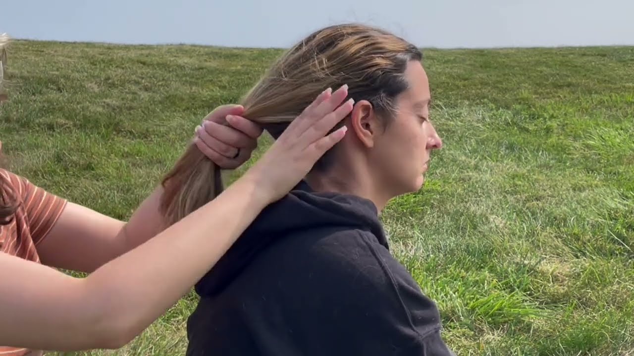 ASMR // Playing with My Sister’s Hair at The Park