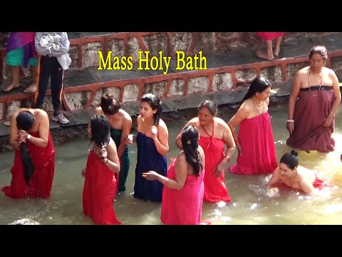 SALI NADI MELA OPEN HOLY BATH 2021 | Nepali Girls bathing in Kathmandu Nepal