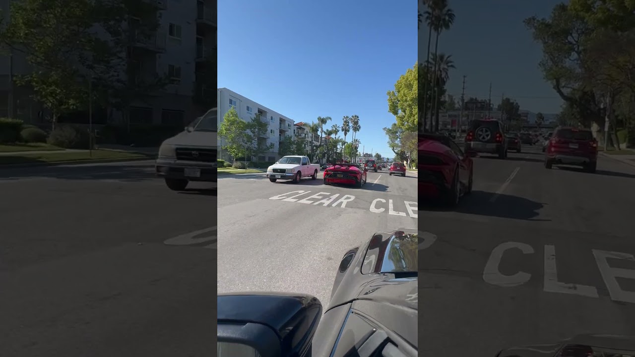 Lamborghini Huracan wing view.
