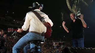 Download Lagu Tracy Byrd Keeper of the Stars_Blake Shelton Friends and Heroes Tour Omaha 2021 MP3 Download Lagu Tracy Byrd Keeper of the Stars_Blake Shelton Friends and Heroes Tour Omaha 2021 MP3
