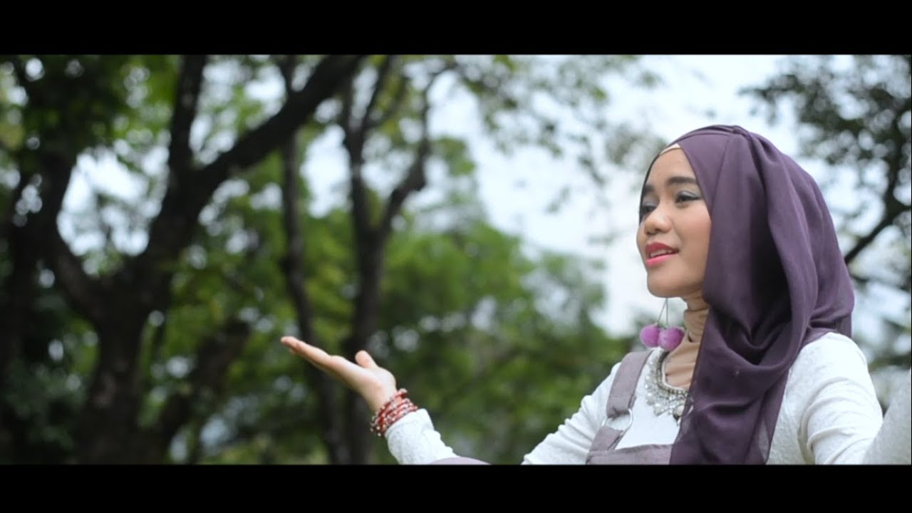 SRI FAYOLA - Paneh Manganduang Hujan (Official Music Video)