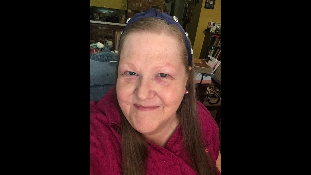 Try It On Tuesday, 41321 Eva NYC Dry Shampoo YouTube