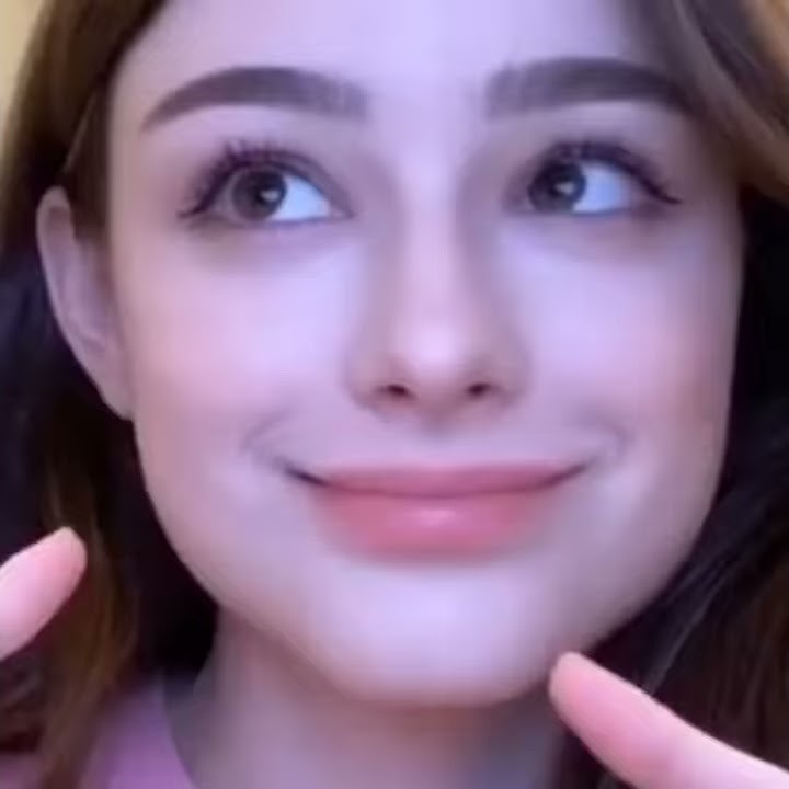 Story wa keren Dasha Taran