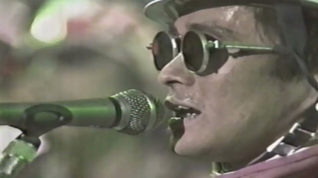 不死身のタイマーズ ] THE TIMERS (LIVE VIDEO 1995) - YouTube