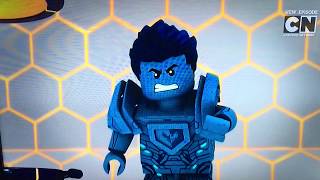Lego Nexo Knight's Clay vs Macy in English in HD