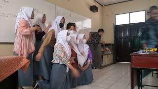 24 September 2022 Ulangan Pts Sem 5 Terakhirrr Pake Baju Batik