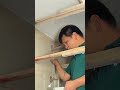 Proses pemasangan sekrup pada dinding beton dengan bor khusus #shorts