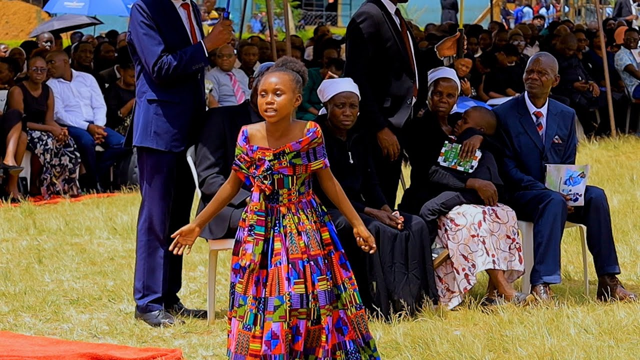 MTOTO MORAA STAR LIVE PERFOMANCE AT EZRA OBIERO BURIAL DAY