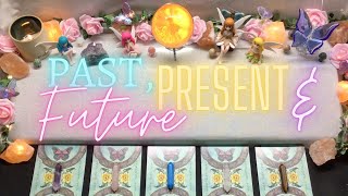 Pick a Card 🔮 Tarot 🔮 Past, Present & Future screenshot 2