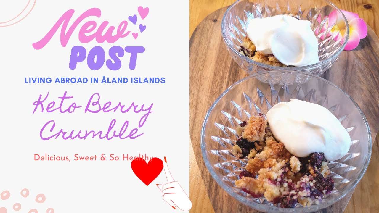 Keto Berry Crumble ( Sweet, Sugar Free & Gluten Free)