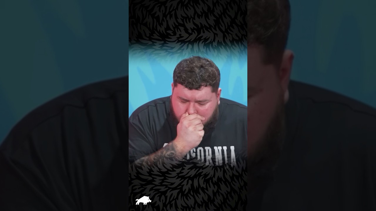 Mario zjadł sałatkę i stało się to😳