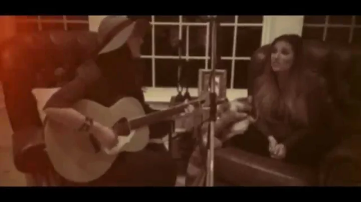 Alyssa Bonagura & Jessie James Decker. (Jackie Blu...