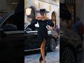 OLHA A ELEGÂNCIA DESSA MULHER #shorts #style
