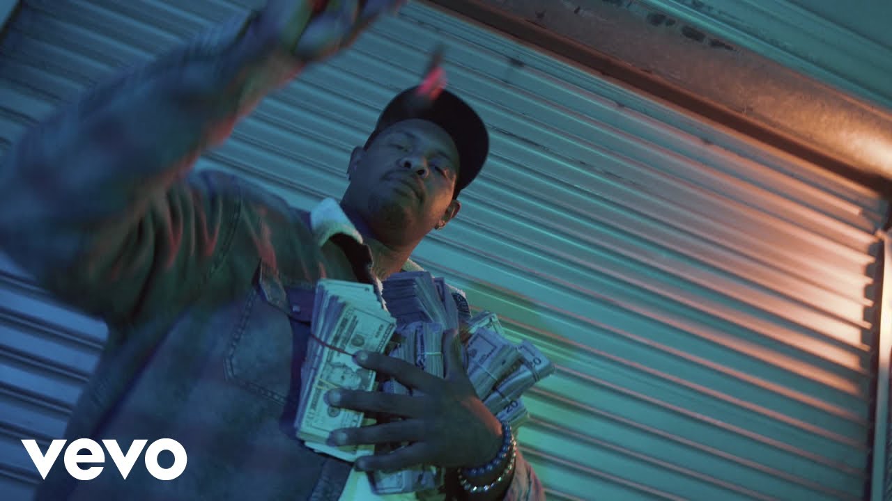 Conradfrmdaaves - Run It Up