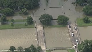 17 killed, homes ruined by massive Texas storm