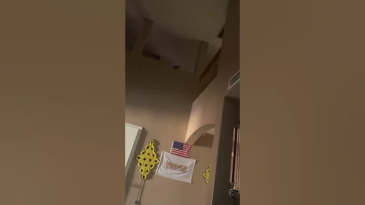 Is that a marshmallow and closes