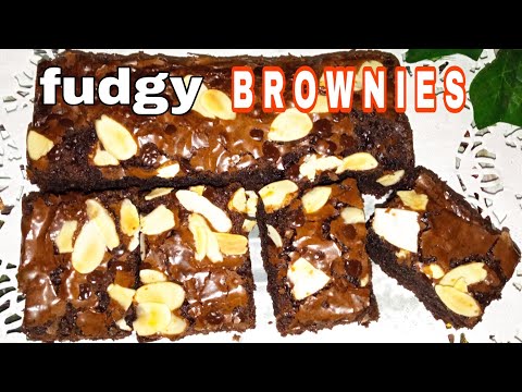 Video: Paano Magluto Ng Mga Brownies Na May Mga Hazelnut At Tsokolate