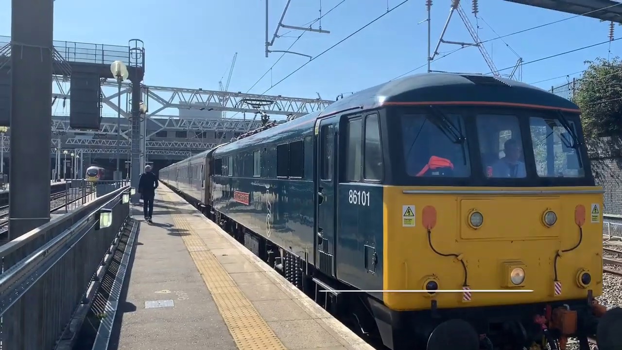 Caladonian Sleeper Class 86 101 & 90 045 Depart London Euston | WCML | 22/08/19