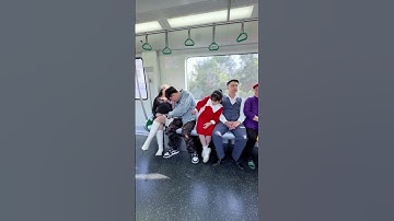 Smart Kid Outsmarts Thief! 🧠 도둑 잡는 천재 꼬마! 👏 #VAHO #kindness #funny #emotional #shortsviral