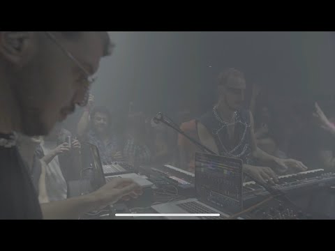 CHILLI STREET SESSIONS - CANDY FLUX