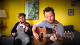 Jon Stickley & Lyndsay Pruett play "Crazy Creek" chords