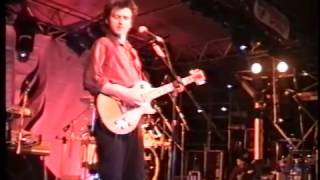 Watch Crowded House Left Hand video