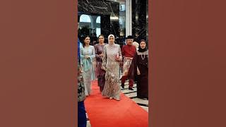 Cantik Angun dan sopan santun kedua-dua puteri Sultan Terengganu sama skali seperti bonda mereka