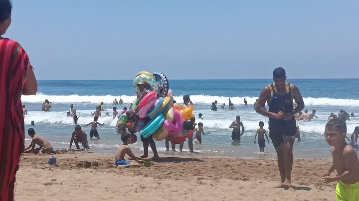 تبحيرة 🏊غزالة مع العإلة ديالي صغيرة فالبحر ديال مهدية🤽