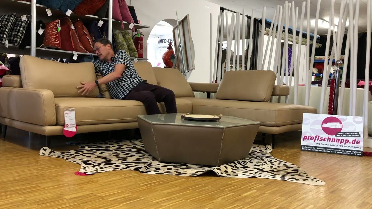 Viel Platz für 4: Musterring MR 275  Eckgruppe  312 x 235   3 plus 1 Kissen  Leder Rodeo desert