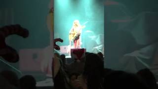 Lindsay Ell - What (Live)