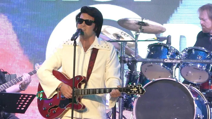 Ben Thompson as Roy Orbison - video by Susan Quinn...