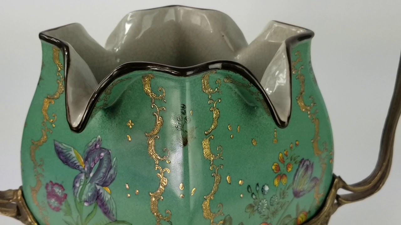 Is it an Antique? This Week's Find of the Week Wong Lee Porcelain